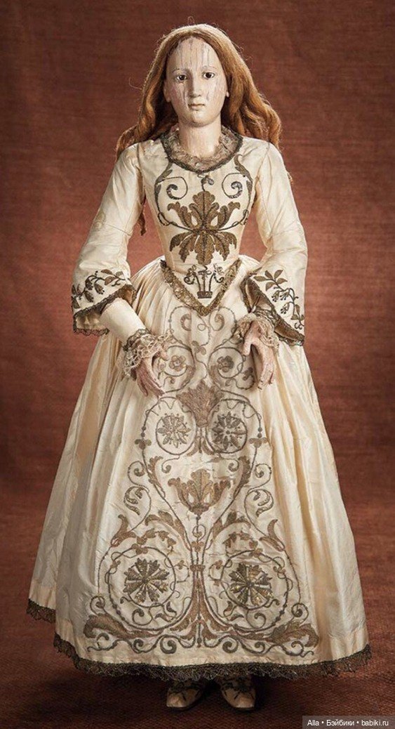 Деревянные европейские куклы XVIII века (фото 2)