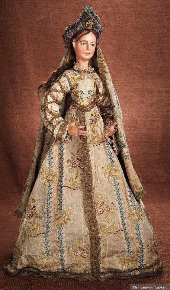 Деревянные европейские куклы XVIII века