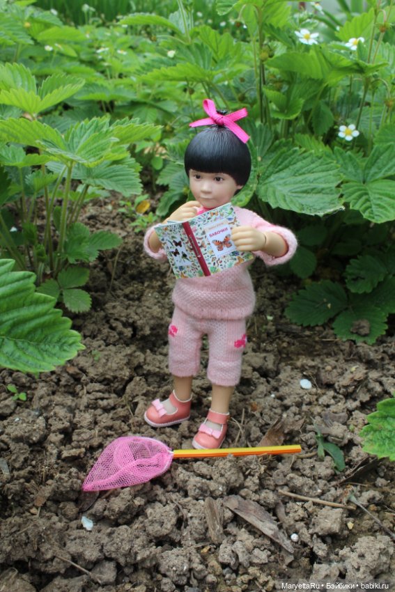 Мелоди ловит бабочек — Кукольные фотоистории и сериалы: комиксы