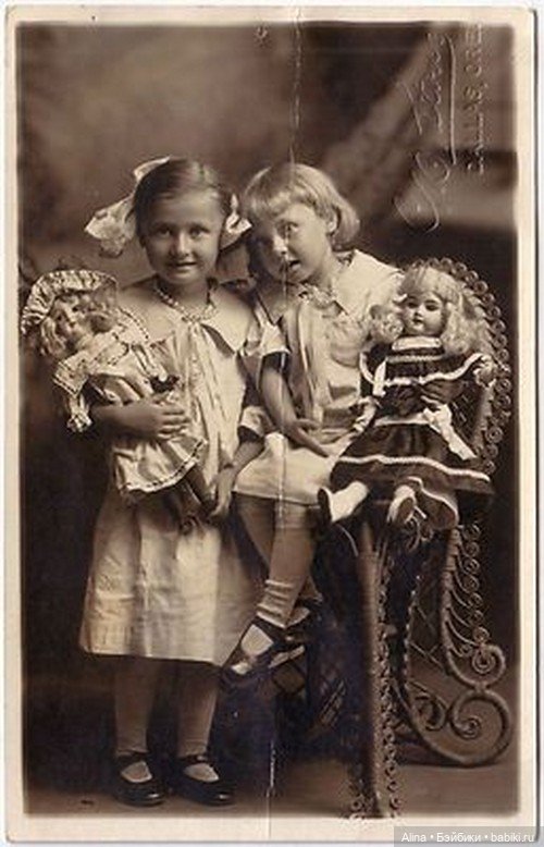 Взгляд из прошлого — Всё об антикварных куклах: история