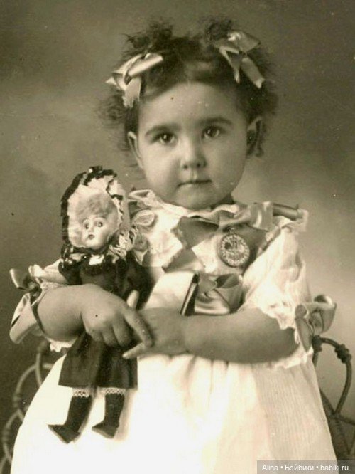 Взгляд из прошлого — Всё об антикварных куклах: история