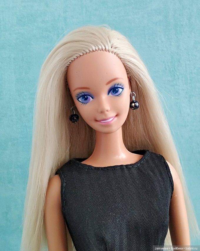 Феникс-рубрика. Винтажная Барби и малышка Челси из пакета кукольных осколков