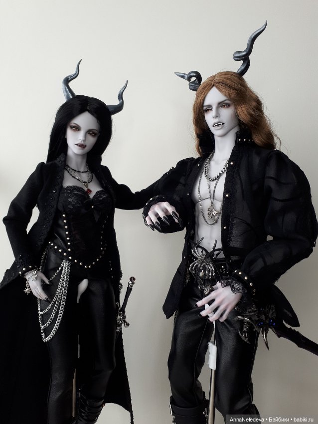 Вампиры Iplehouse FID Стелла и Оскар (фото 5)