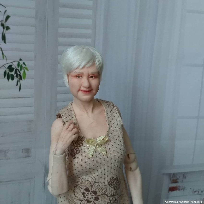 Авторская шарнирная кукла бабушка Татьяна 24 см от Александры Соцковой