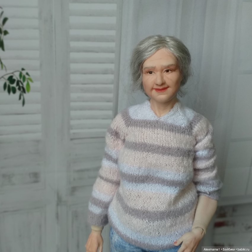 Авторская шарнирная кукла бабушка Татьяна 24 см от Александры Соцковой