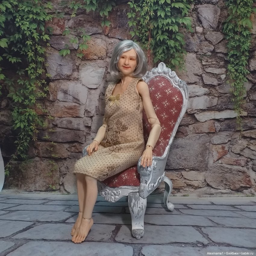 Авторская шарнирная кукла бабушка Татьяна 24 см от Александры Соцковой