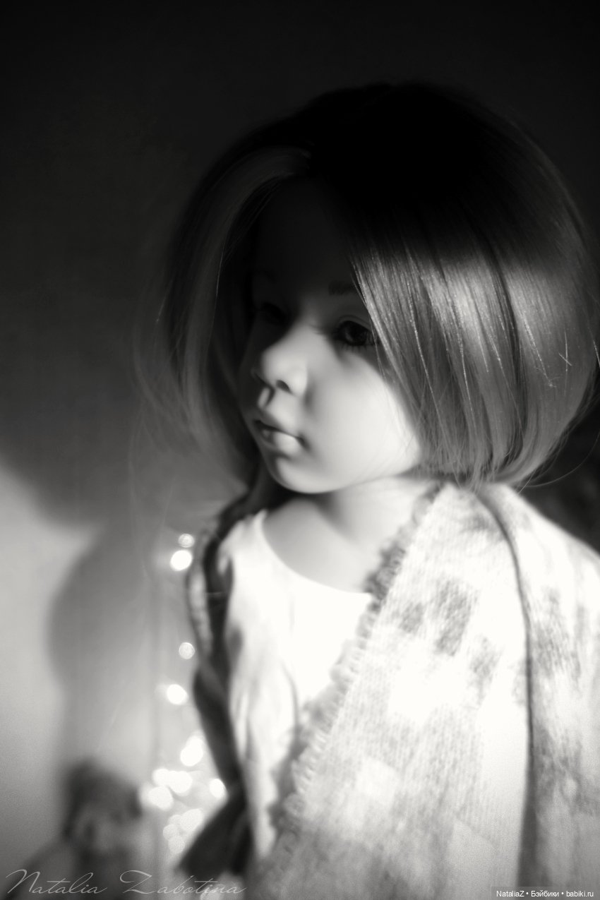 "Юная девушка, с глазами как сказка прекрасными..."