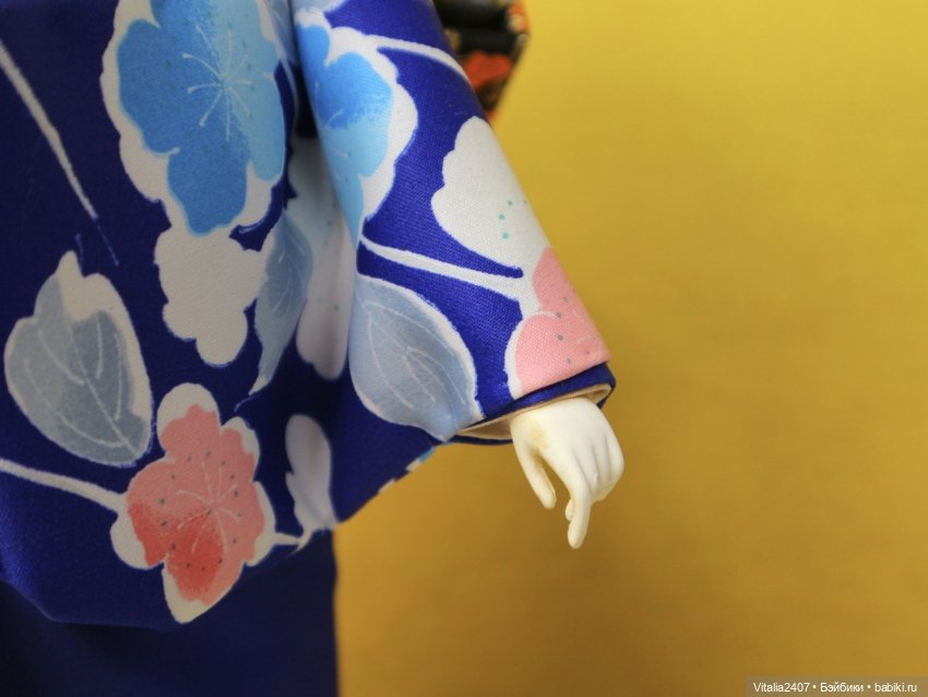 Гейша из театра Кабуки — Коллекционные куклы разных авторов (Разное): редкие бренды (фото 6)