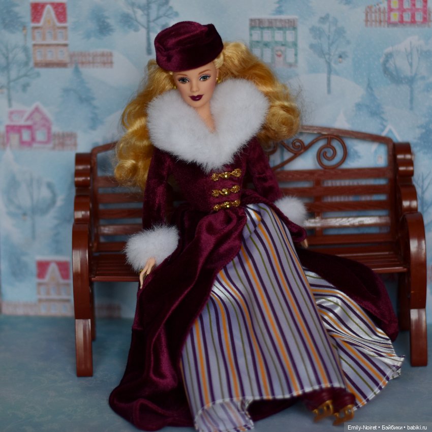 Victorian Ice Skater Barbie (фото 4)