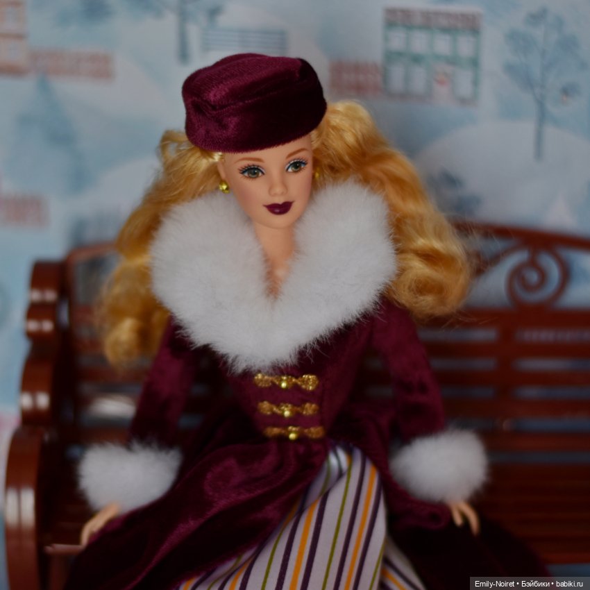 Victorian Ice Skater Barbie (фото 6)