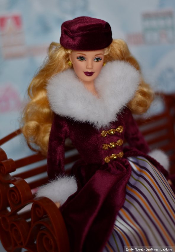 Victorian Ice Skater Barbie (фото 8)