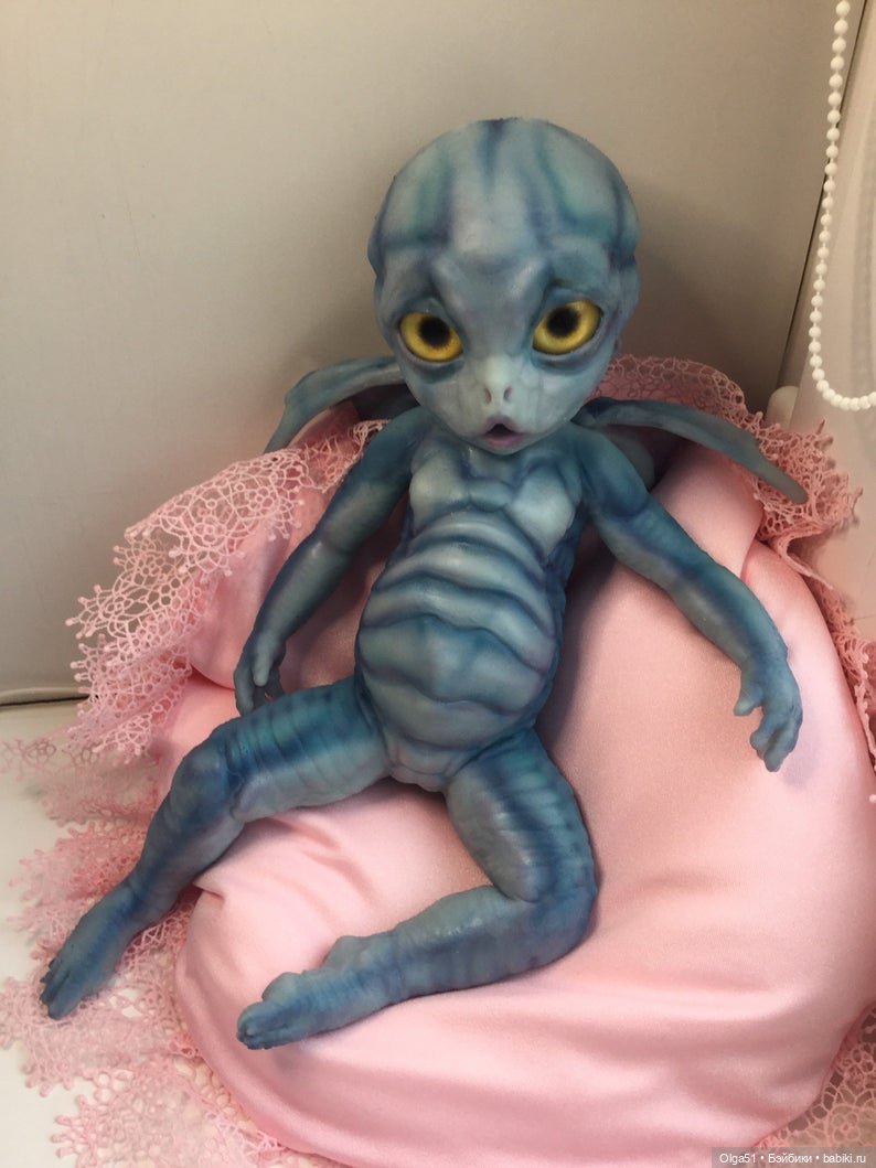 Фантастическая гостья — Авторские игрушки из разных материалов: синельная проволока (фото 5)