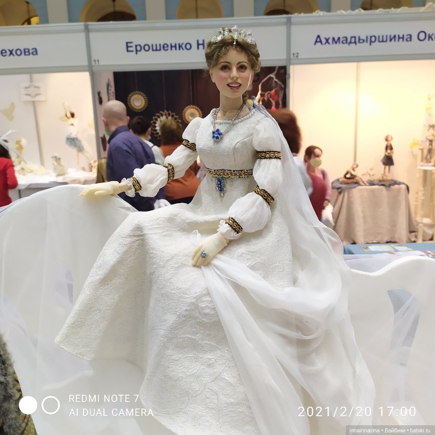 На выставке в Гостином дворе "Искусство куклы". часть 4