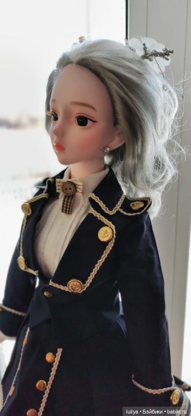 Серебровласка в новом образе (фото 9)