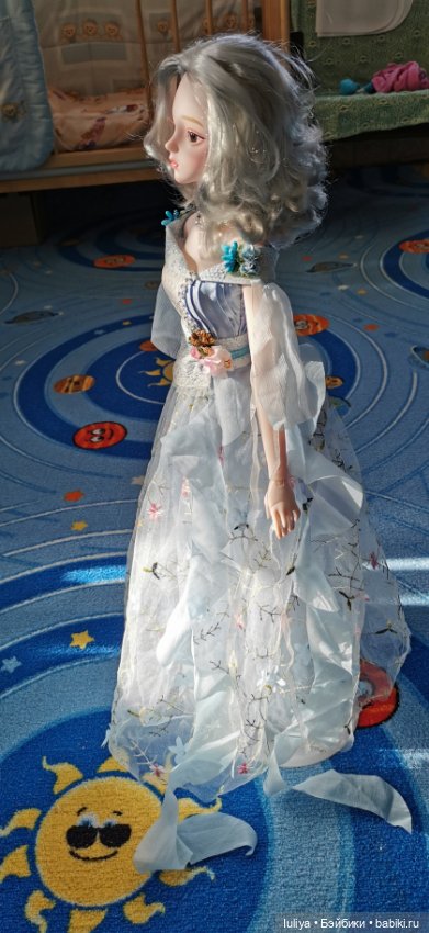 Небесноголубой наряд для Серебровласки (фото 9)