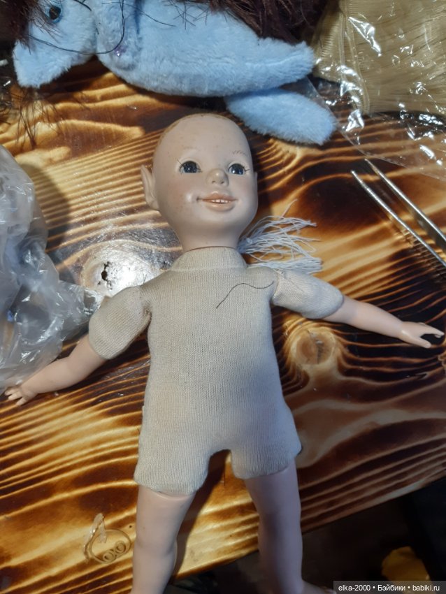 Как убрать остатки клея с головы куклы (фото 7)