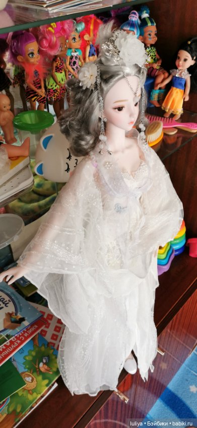 Белый, белый, белый как снег