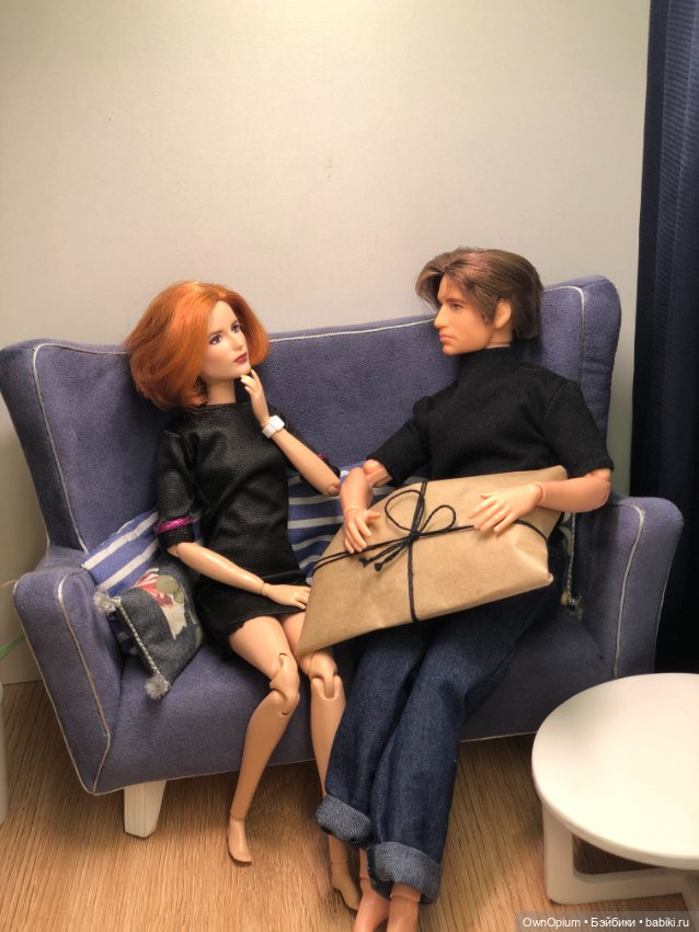 Немного из жизни Скалли P.S. С днем рождения, Дана