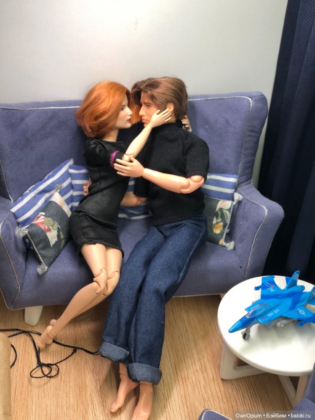 Немного из жизни Скалли P.S. С днем рождения, Дана