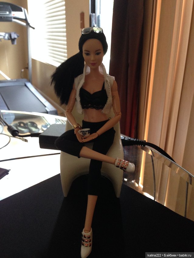 Просто барби — Куклы Barbie (Барби): Looks (фото 2)