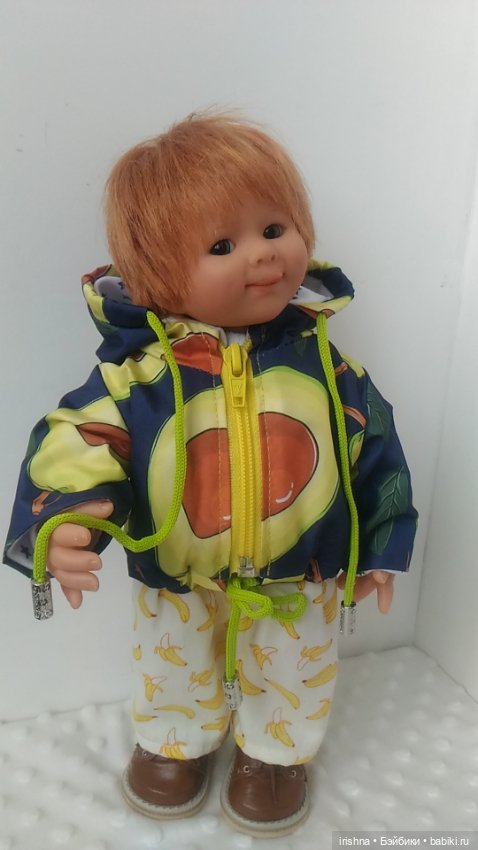 Платья на круглой кокетке и другая одежда на Вихтелей