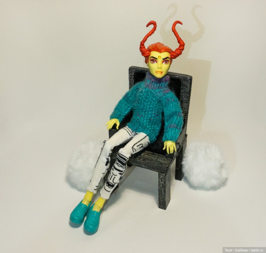 Вязанные свитера всех мастей (фото 9)