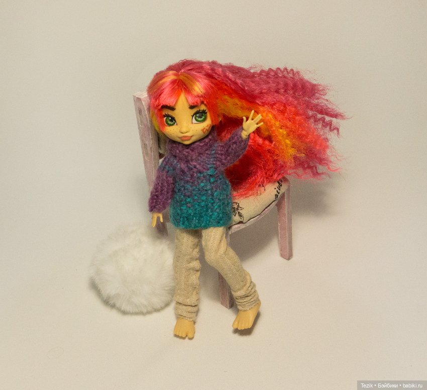 Вязанные свитера всех мастей