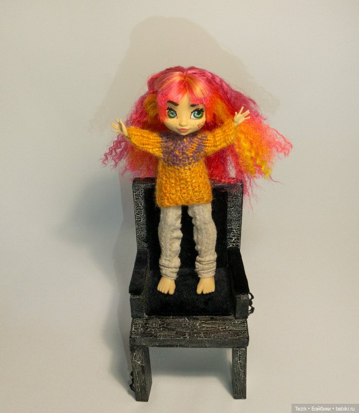 Вязанные свитера всех мастей