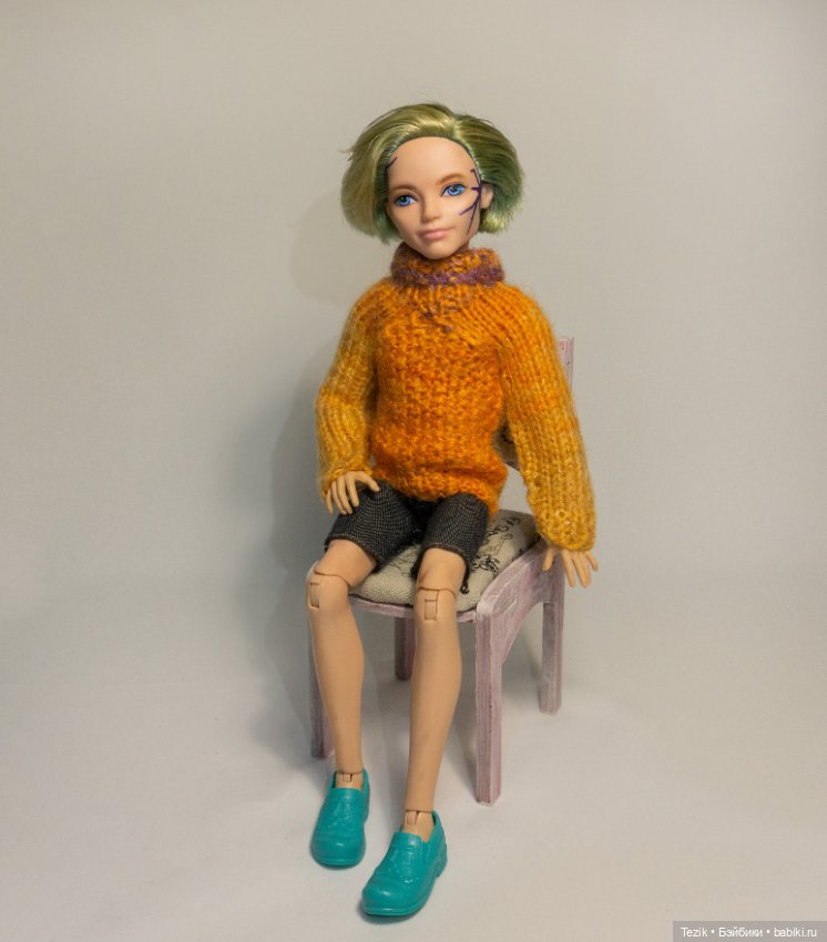 Вязанные свитера всех мастей