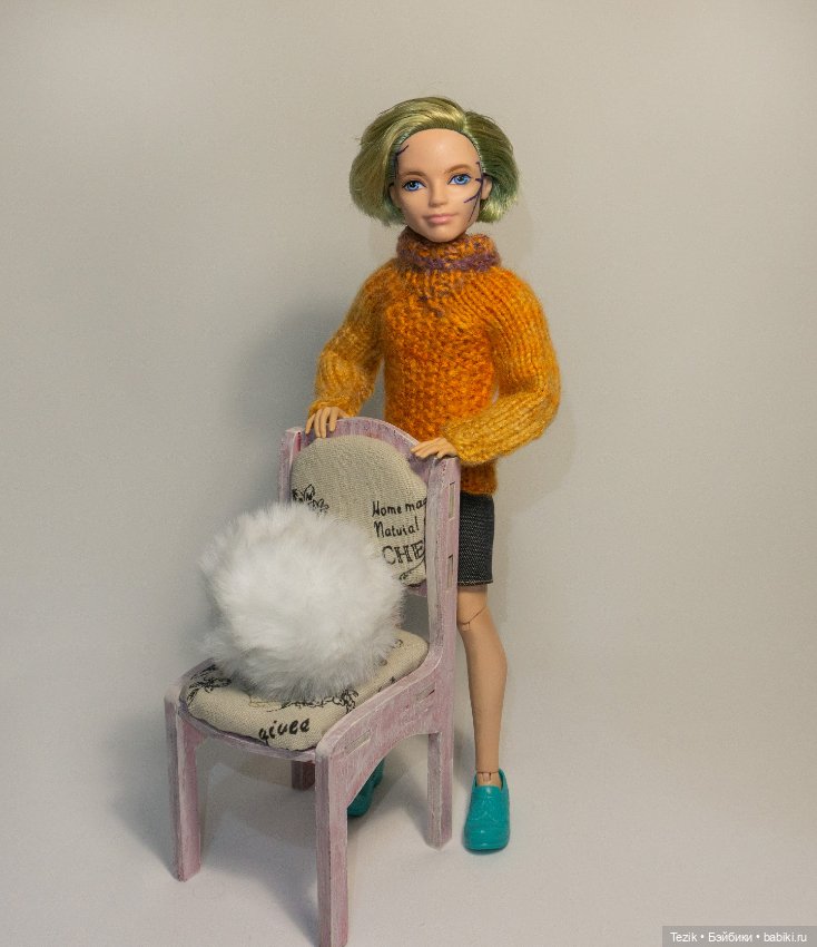 Вязанные свитера всех мастей