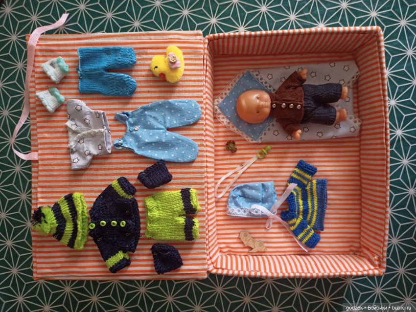 Одежда на пупса — Одежда и обувь для кукол своими руками: фото (фото 10)