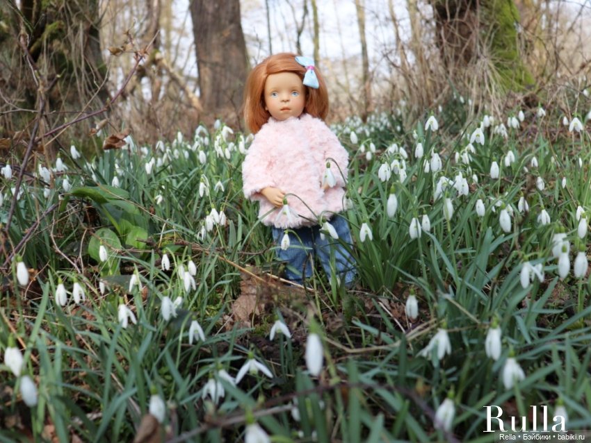 В подснежниках. Minouche Sylvia Natterer