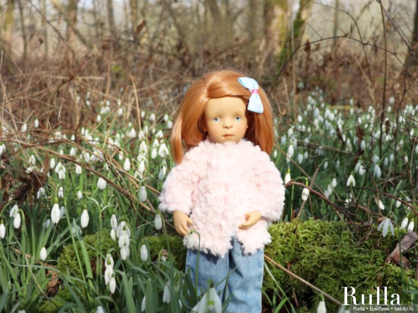 В подснежниках. Minouche Sylvia Natterer