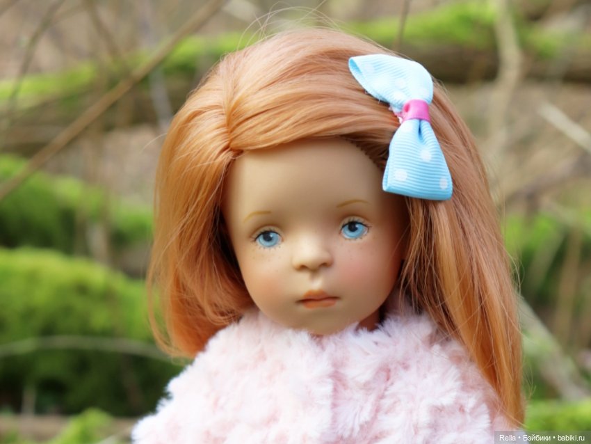 В подснежниках. Minouche Sylvia Natterer