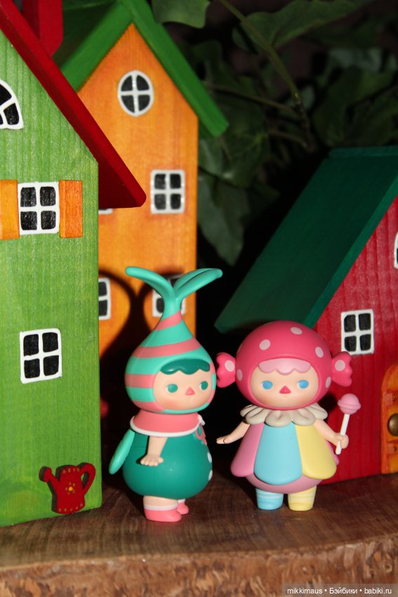 Весенние домики и фигурки Popmart