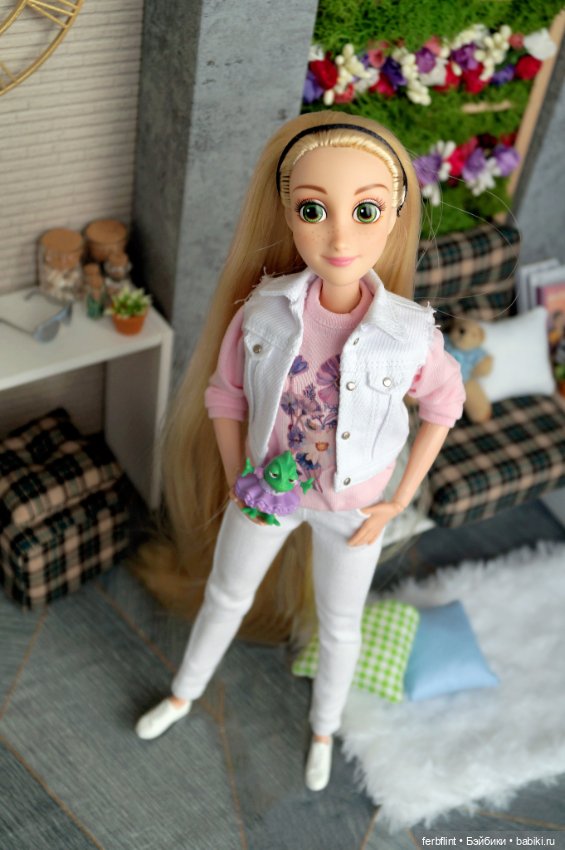 Цветочная принцесса — Куклы Disney Animators и Принцессы Диснея: Disney Store (фото 2)