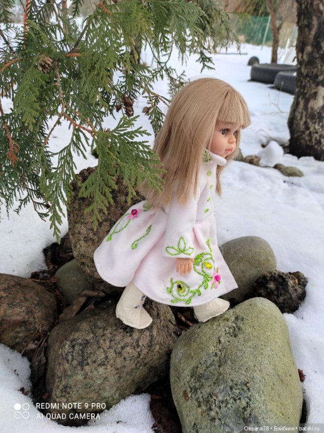 Пальто для кукол Paola Reina (фото 2)