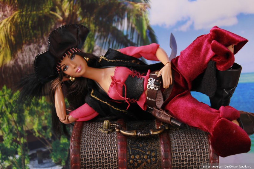 Пиратка — Куклы Barbie (Барби): Looks