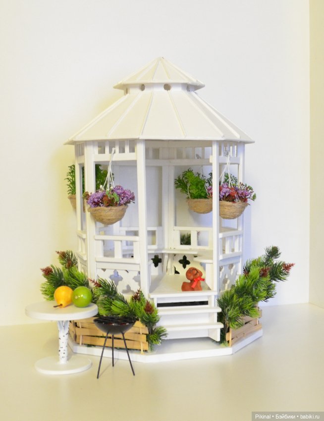 И сидят в беседках детки — Кукольные домики своими руками: фото