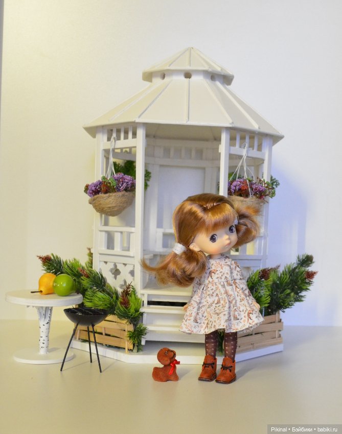 И сидят в беседках детки — Кукольные домики своими руками: фото