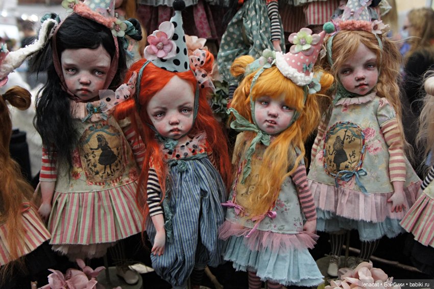 Выставка бал кукол. Бал кукол на Тишинке 2022. Весенний бал кукол на Тишинке. Выставка кукол в Москве на Тишинке. Выставка кукол на Тишинке 2022.