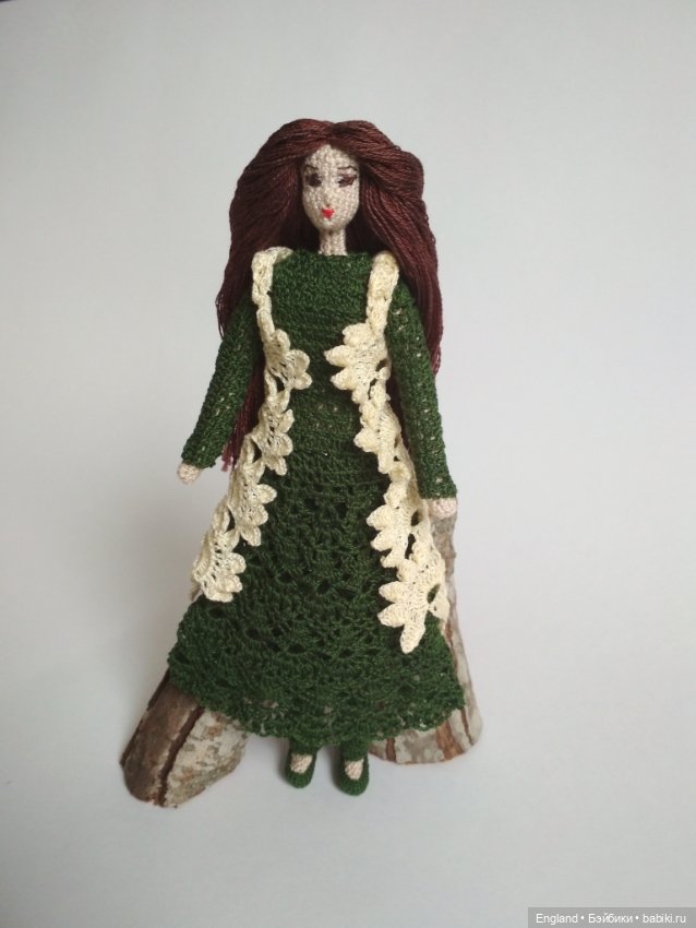 Мисс в зелёном — Авторские вязаные куклы: интерьерные