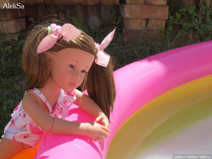 Вспоминая лето... Эмилия в деревне