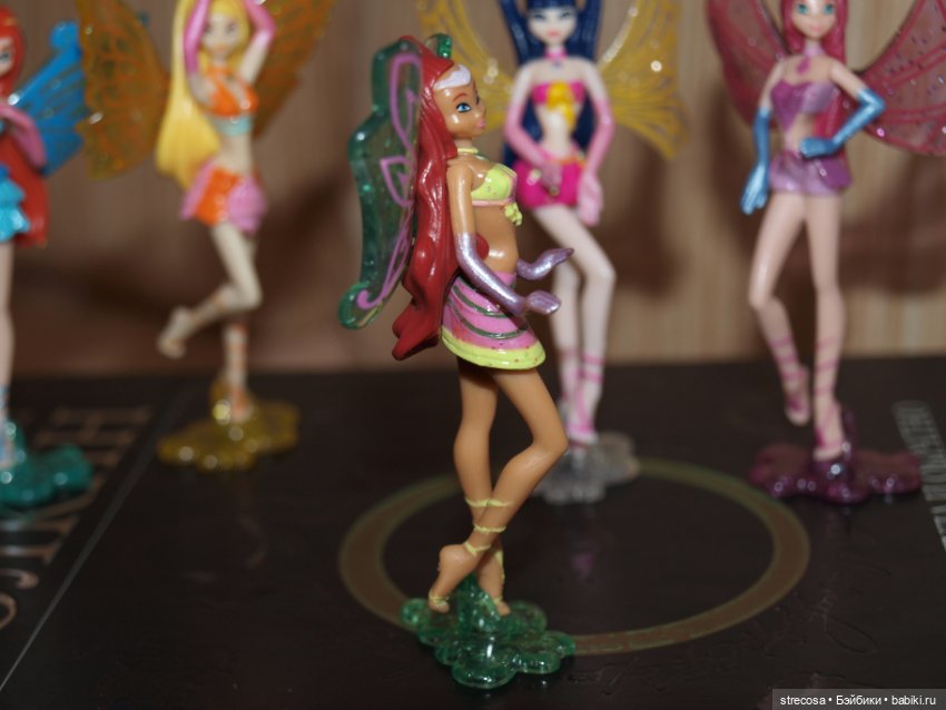 Куколки, которые селятся стайками