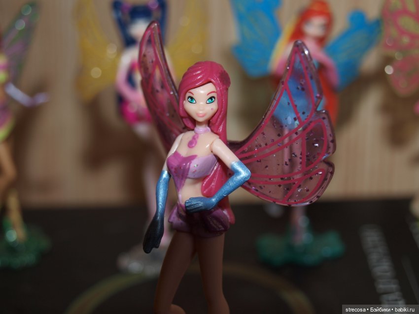 Куколки, которые селятся стайками