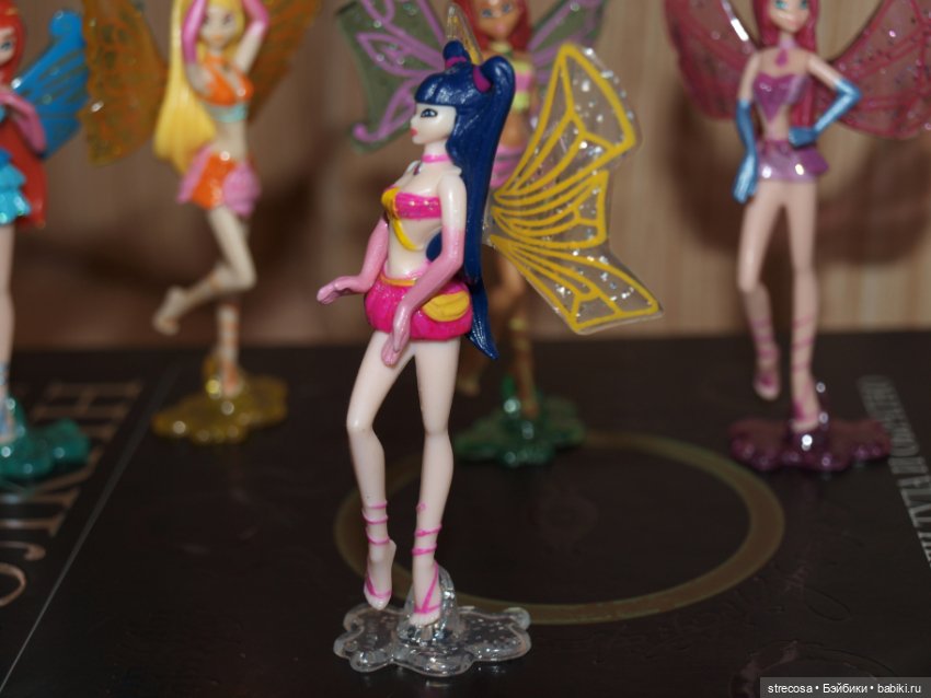 Куколки, которые селятся стайками