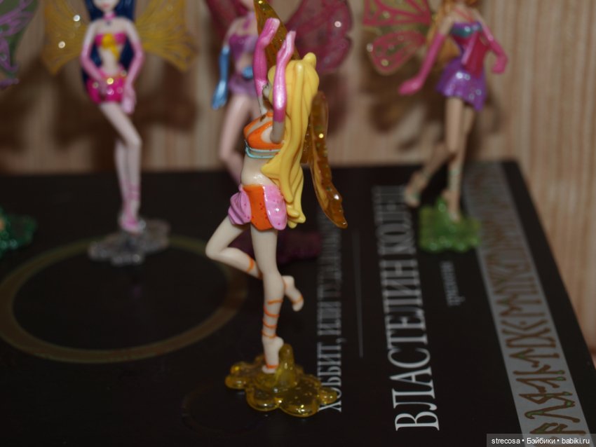 Куколки, которые селятся стайками