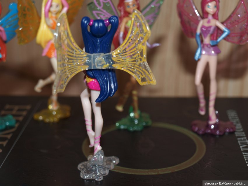 Куколки, которые селятся стайками