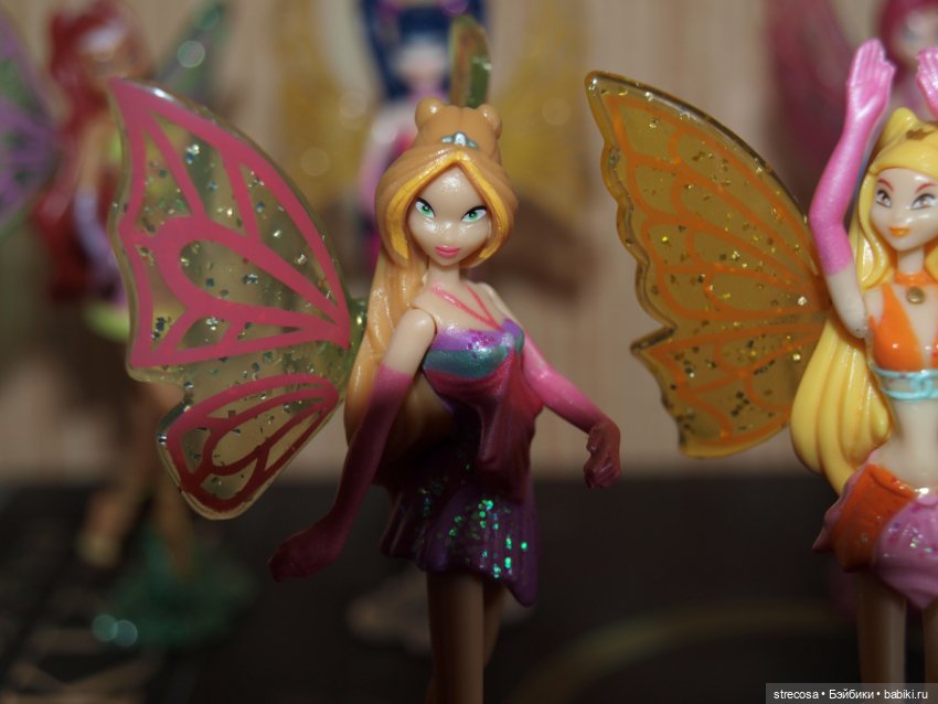 Куколки, которые селятся стайками