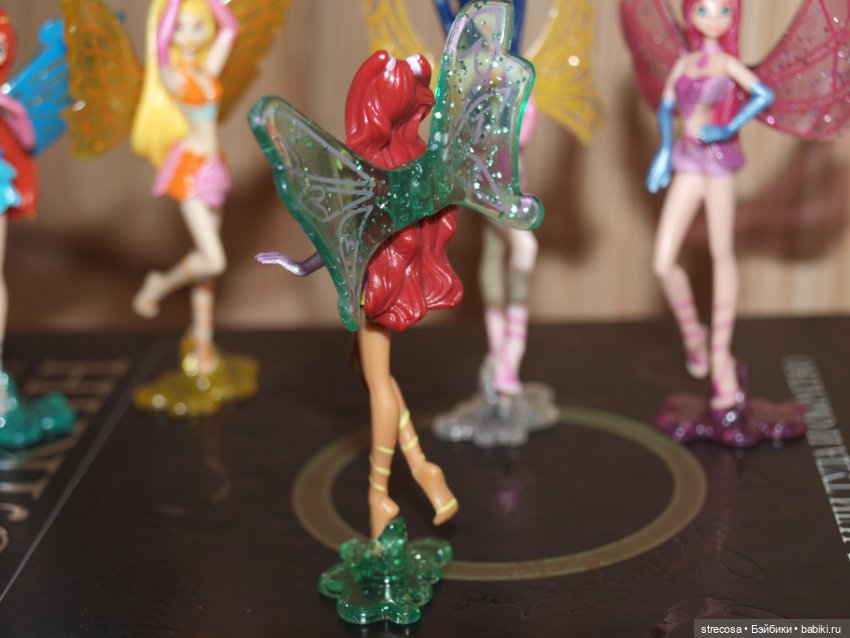 Куколки, которые селятся стайками